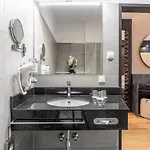 Hotel Plaza Wiener Neustadt, Bw Signature Collection 3*