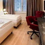 Hotel Plaza Wiener Neustadt, Bw Signature Collection 3*