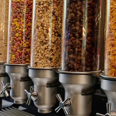 فندق Plaza Wiener Neustadt, Bw Signature Collection 3*