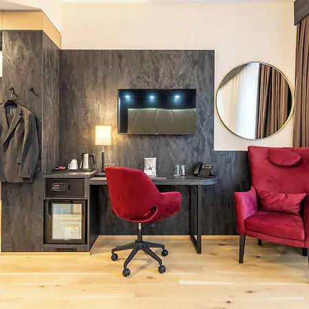 Plaza Wiener Neustadt, Bw Signature Collection 3*