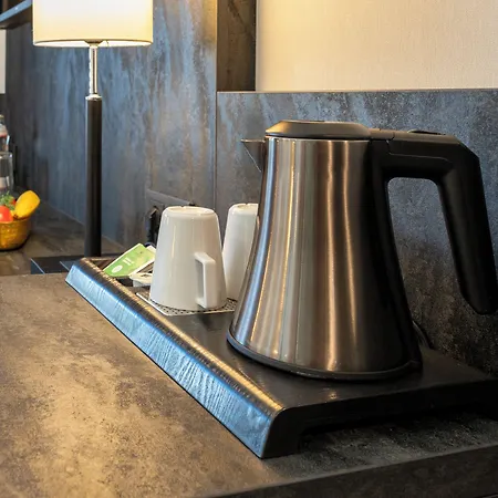 Plaza Wiener Neustadt, Bw Signature Collection