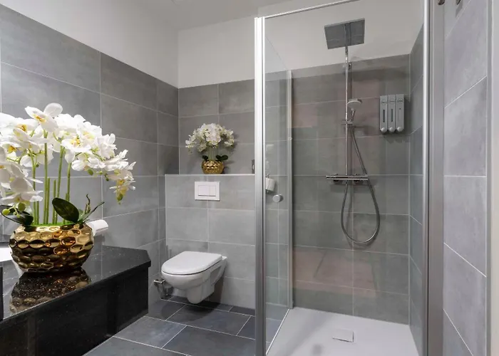 Plaza Wiener Neustadt, Bw Signature Collection Hotel 3*