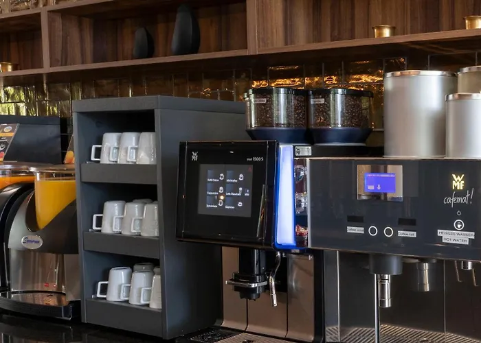 Plaza Wiener Neustadt, Bw Signature Collection