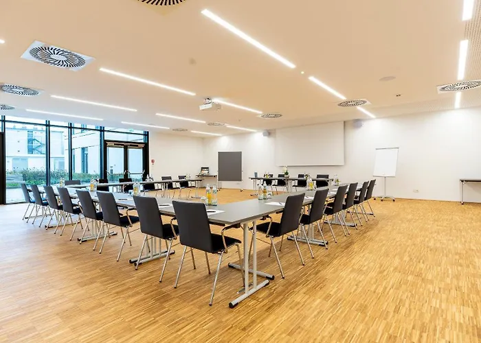 Hotel Plaza Wiener Neustadt, Bw Signature Collection Vídeňské Nové Město