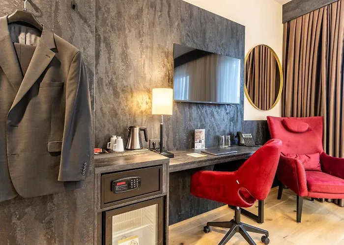 酒店 Plaza Wiener Neustadt, Bw Signature Collection 3*